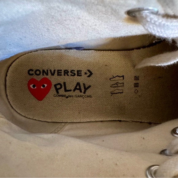 Converse Chuck Taylor All Star 70 Hi / Comme des Garcons PLAY Multi-Heart White - Picture 6 of 6